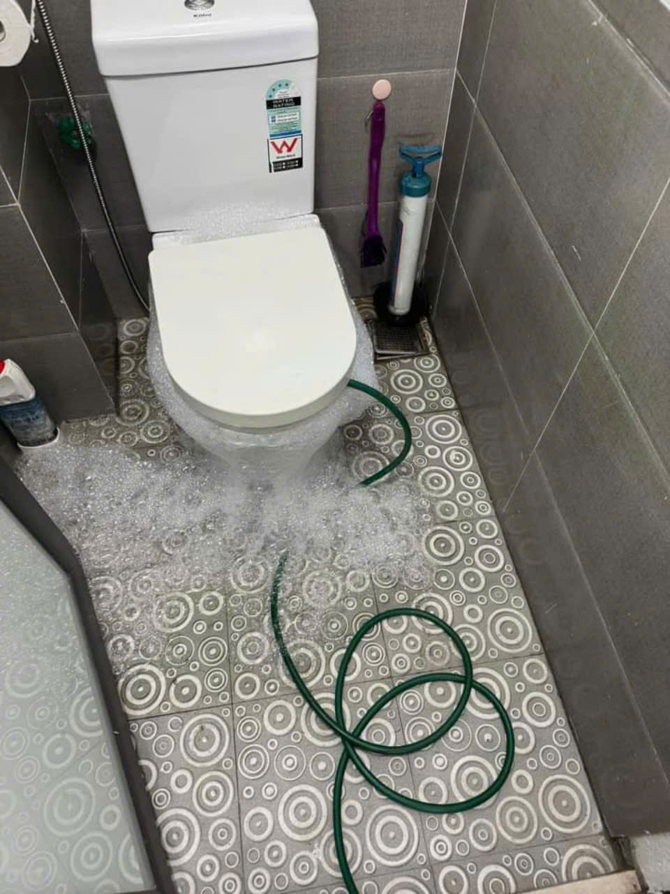 Thông tắc nhanh chóng Thông tắc nhanh chóng
